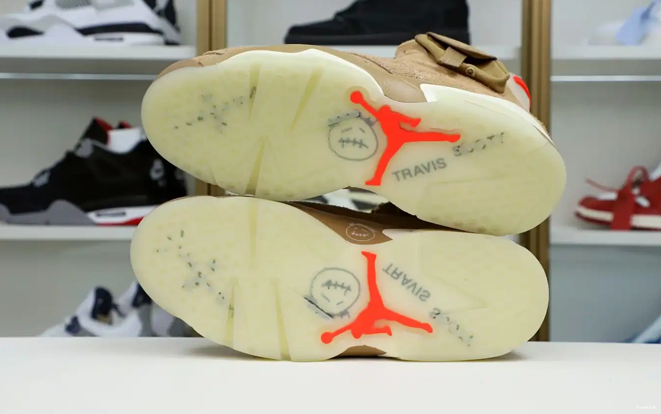 x Jordan Retro SP Khaki
